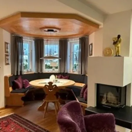 Grossbergblick شقة *