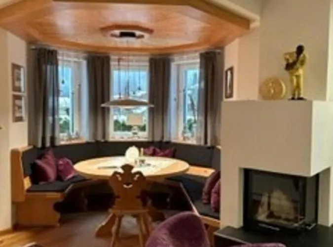 Grossbergblick شقة *